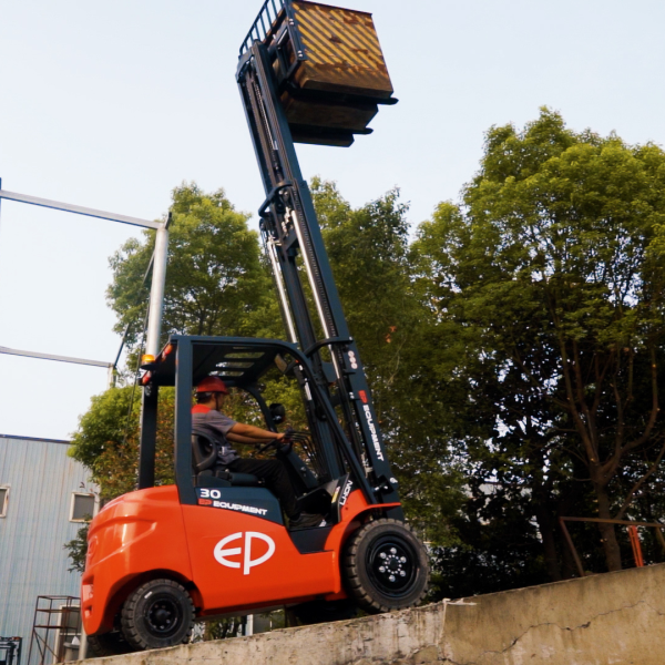 EP EFL303 elektrische heftruck 3.000 kg - Afbeelding 3